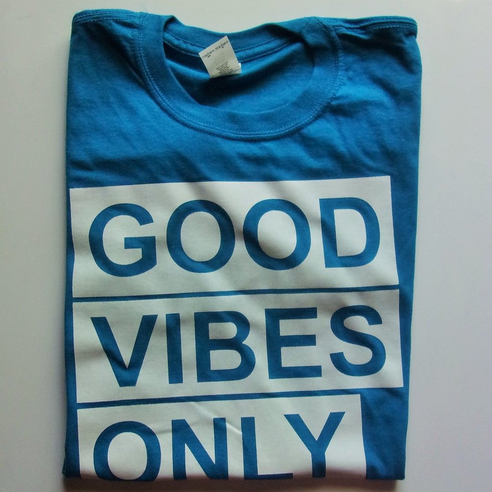 Good Vibes Only Short Sleeve Tee Brand New!!!!!!!!